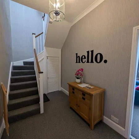 Eastgate Flat 23a