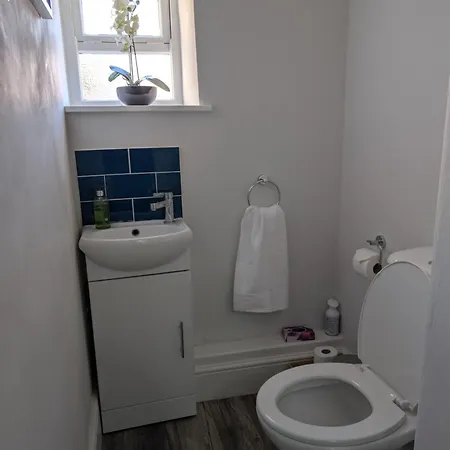 Eastgate Flat 23a *