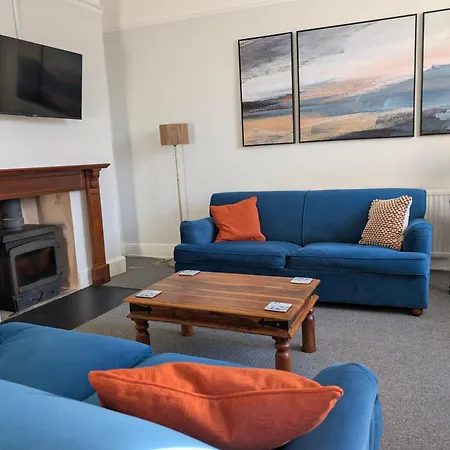 아파트 Eastgate Flat 23a